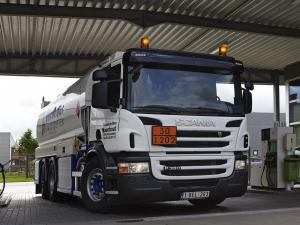 Scania P380 6x2 Tanker 2011 года